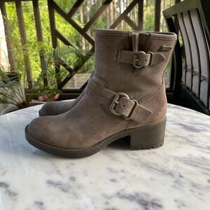 Comfortiva Brown Suede Buckle Boots – Size 6M – Gently Worn Once